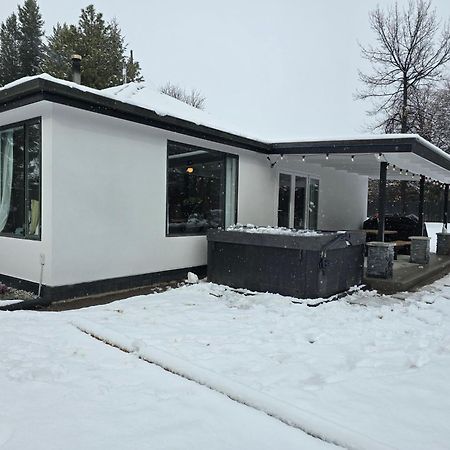 Galaxy 3Br Modern Home With Fireplace Outdoor Spa เลคเทคาโป ภายนอก รูปภาพ