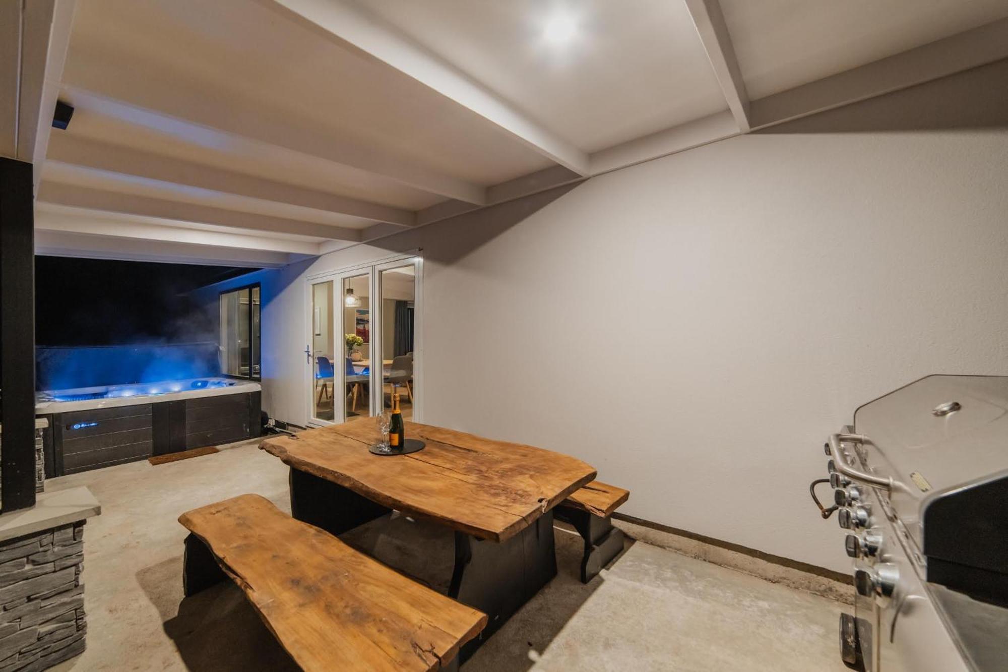 Galaxy 3Br Modern Home With Fireplace Outdoor Spa เลคเทคาโป ภายนอก รูปภาพ