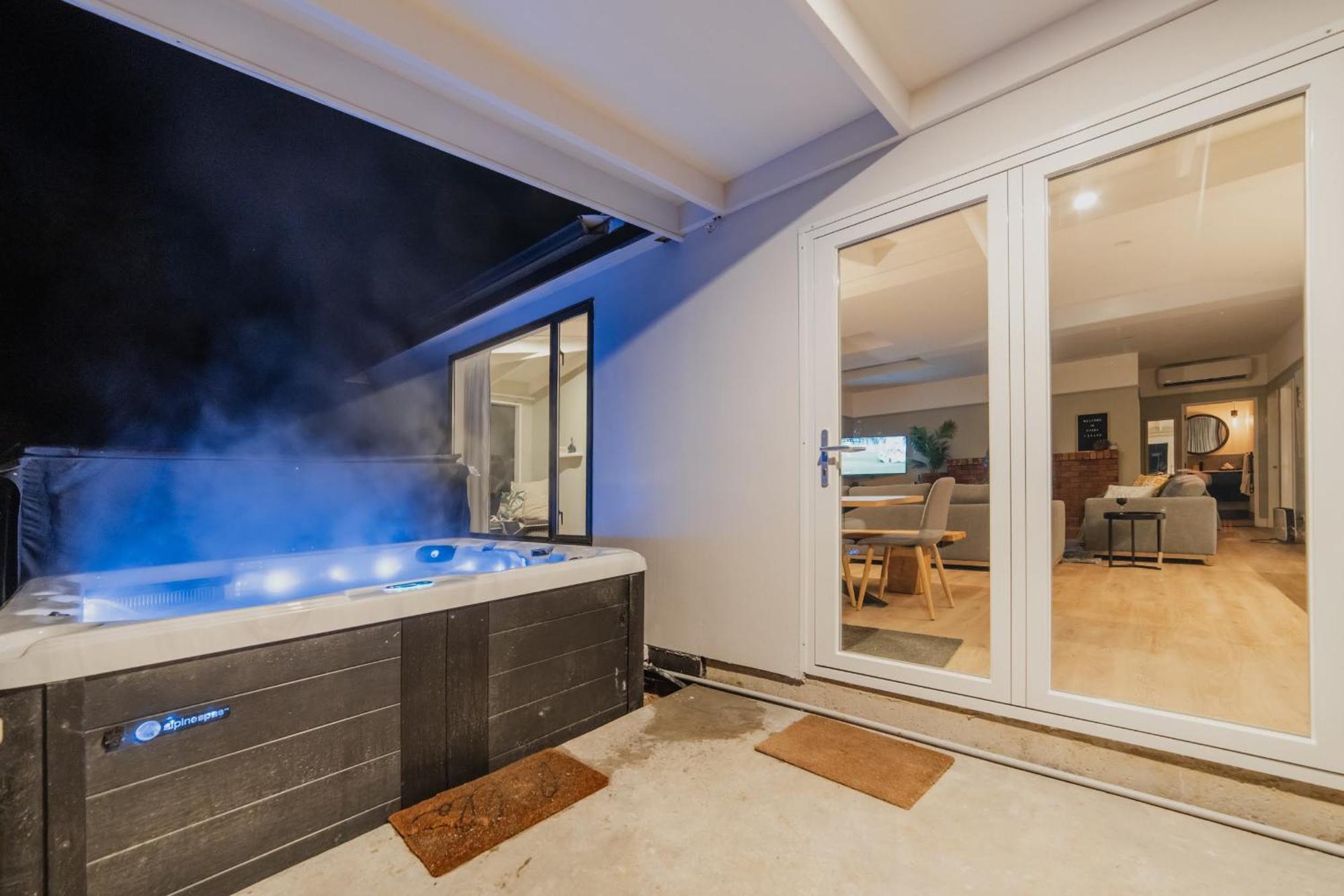 Galaxy 3Br Modern Home With Fireplace Outdoor Spa เลคเทคาโป ภายนอก รูปภาพ