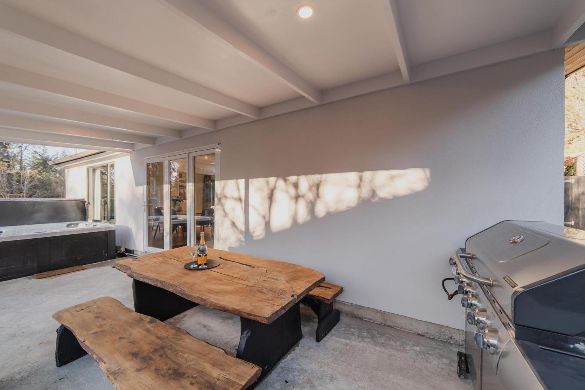 Galaxy 3Br Modern Home With Fireplace Outdoor Spa เลคเทคาโป ภายนอก รูปภาพ