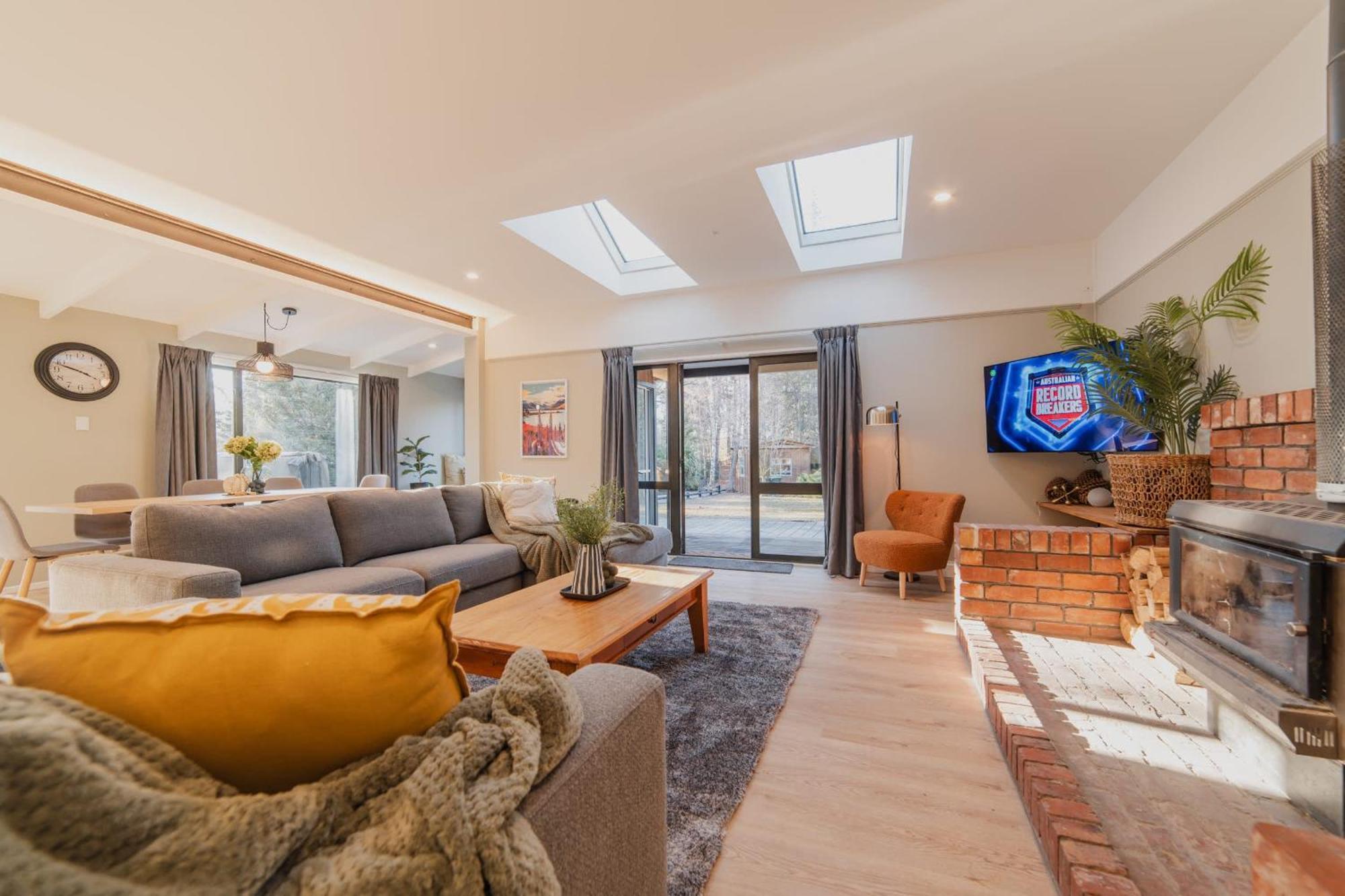 Galaxy 3Br Modern Home With Fireplace Outdoor Spa เลคเทคาโป ภายนอก รูปภาพ
